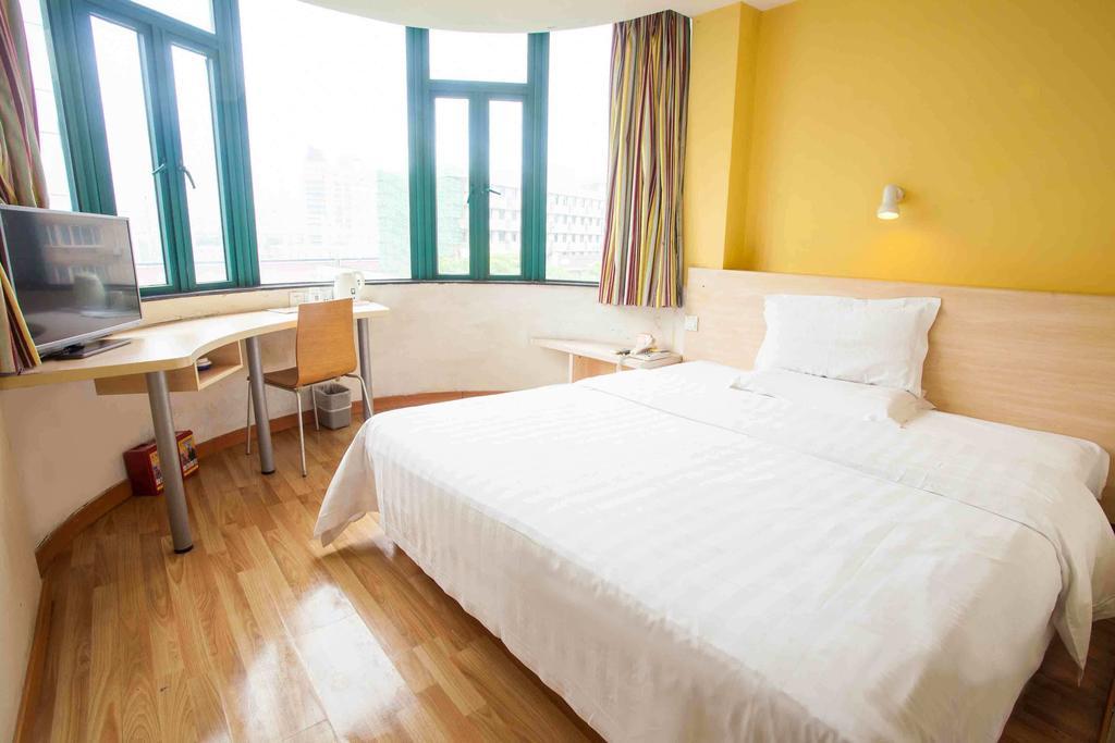 7Days Inn Jingmen Huyaguan Phòng bức ảnh